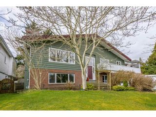 Photo 2: 4940 CEDAR Crescent in Delta: Pebble Hill House for sale (Tsawwassen)  : MLS®# R2553875