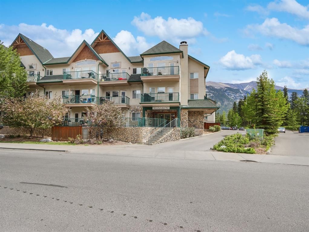 Main Photo: 105 176 Kananaskis Way: Canmore Apartment for sale : MLS®# A1120882