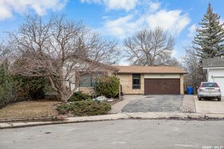 Main Photo: 111 MCDOUGALL Crescent in Regina: Whitmore Park Residential for sale : MLS®# SK964914