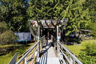Photo 5: 2915 PANORAMA Drive in North Vancouver: Indian Arm House for sale in "Orlohma Beach" : MLS®# R2725212