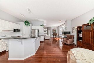 Photo 8: 82 Hamptons Bay NW in Calgary: Hamptons Semi Detached (Half Duplex) for sale : MLS®# A2123680