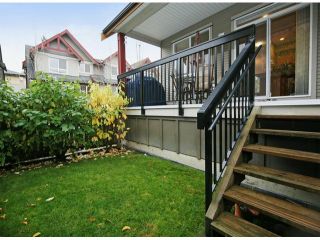 Photo 12: 44 16789 60TH Avenue in Surrey: Cloverdale BC Townhouse for sale in "LAREDO" (Cloverdale)  : MLS®# F1324854