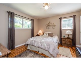 Photo 19: 82 CLOVERMEADOW Crescent in Langley: Salmon River House for sale in "Salmon River" : MLS®# R2485764