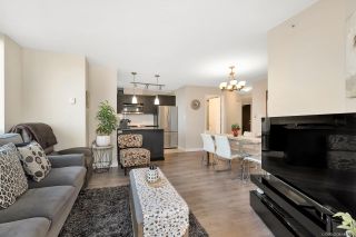 Photo 4: 301 7225 ACORN Avenue in Burnaby: Highgate Condo for sale in "AXIS" (Burnaby South)  : MLS®# R2390147