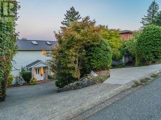 Photo 50: 329 McLean St S in Campbell River: House for sale : MLS®# 952620