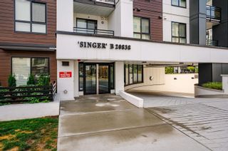 Photo 4: B206 20838 78B Avenue in Langley: Willoughby Heights Condo for sale : MLS®# R2724244