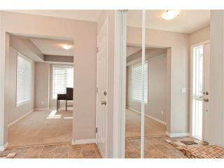 Photo 2: 100 WINDSTONE Mews SW: Airdrie House for sale : MLS®# C4055687
