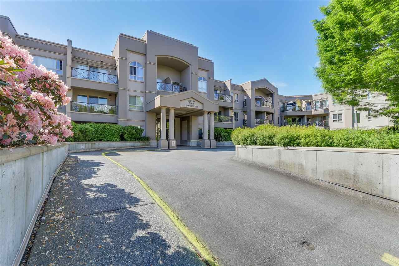 Main Photo: 303 2109 ROWLAND STREET in Port Coquitlam: Central Pt Coquitlam Condo for sale : MLS®# R2105727