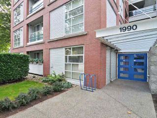 Photo 1: 314 1990 E KENT AVE SOUTH Avenue in Vancouver: Fraserview VE Condo for sale in "Harbour House" (Vancouver East)  : MLS®# V1082512