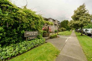 Photo 1: 202 251 W 4TH Street in North Vancouver: Lower Lonsdale Condo for sale in "Britannia Place" : MLS®# R2459222