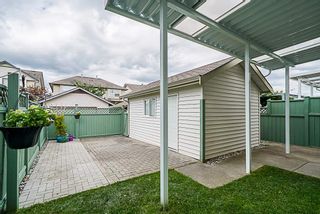 Photo 17: 6661 184A Street in Surrey: Cloverdale BC House for sale in "Clover Valley Station" (Cloverdale)  : MLS®# R2302346