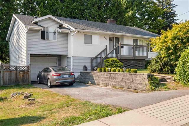 Main Photo: 462 MONTGOMERY STREET in Coquitlam: Central Coquitlam House for sale : MLS®# R2497975