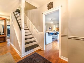 Photo 3: 717 BOWLER Street in New Westminster: West End NW House for sale : MLS®# R2742949