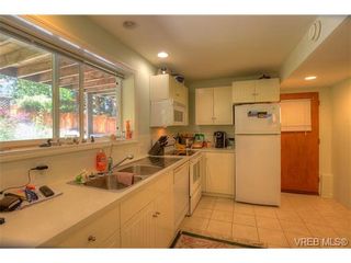 Photo 10: 8650 East Saanich Rd in NORTH SAANICH: NS Dean Park House for sale (North Saanich)  : MLS®# 704797