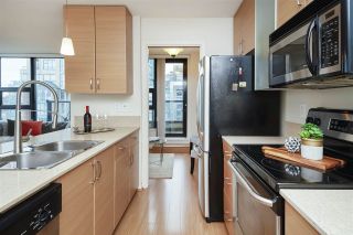 Photo 12: 3001 928 HOMER Street in Vancouver: Yaletown Condo for sale in "YALETOWN PARK 1" (Vancouver West)  : MLS®# R2387487