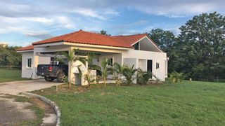 Photo 1: Panama Family Home For Sale