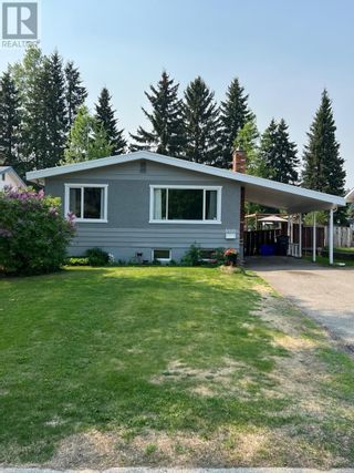 Photo 1: 5935 TRENT DRIVE in Prince George: House for sale : MLS®# R2778958