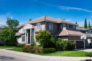 Photo 2: 103 Signature Terrace SW in Calgary: Signal Hill Detached for sale : MLS®# A1116873