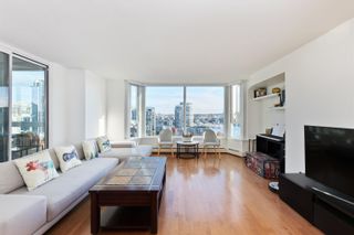 Photo 5: 1605 388 DRAKE Street in Vancouver: Yaletown Condo for sale in "GOVERNOR'S TOWER" (Vancouver West)  : MLS®# R2832410