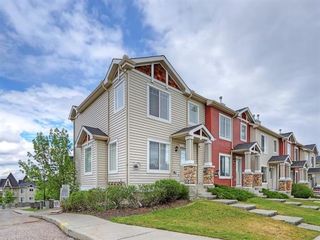 Photo 2: 90 Panamount Drive NW in Calgary: Panorama Hills Row/Townhouse for sale : MLS®# A1207583