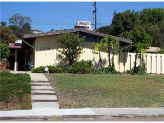 Photo 1: PACIFIC BEACH House for sale : 3 bedrooms : 1210 Turquoise St. in San Diego