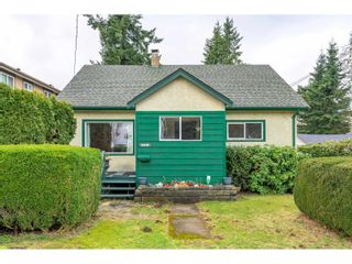 Photo 1: 2815 MAPLE STREET in Abbotsford: House for sale : MLS®# R2855206