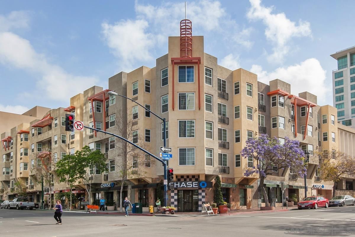 Main Photo: DOWNTOWN Condo for rent : 1 bedrooms : 1435 India St #315 in San Diego