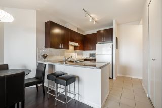 Photo 10: 1108 7388 SANDBORNE Avenue in Burnaby: South Slope Condo for sale in "Mayfair Place" (Burnaby South)  : MLS®# R2702806