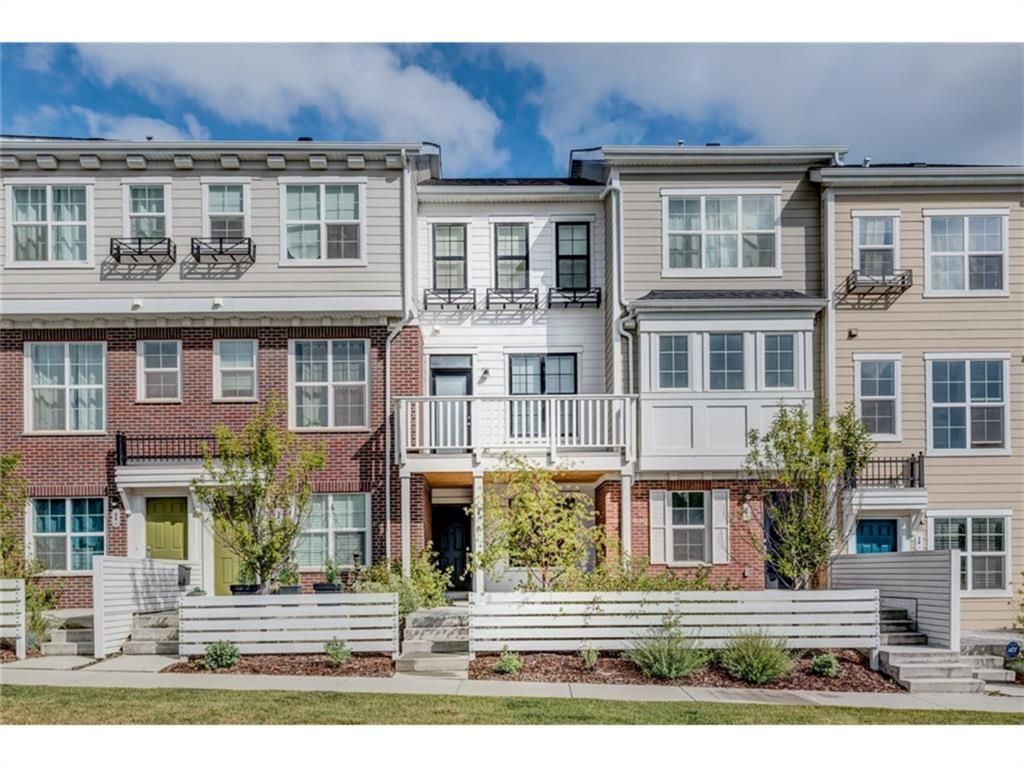 Main Photo: 28 Nolan Hill Gate NW in Calgary: Nolan Hill Row/Townhouse for sale : MLS®# A1192299