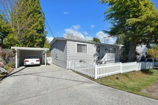 Photo 1: 5768 PEBBLE Crescent in Sechelt: Sechelt District House for sale (Sunshine Coast)  : MLS®# R2874453