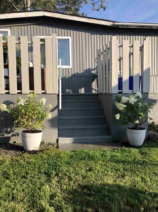 Photo 4: 16 95 LAIDLAW Road in Smithers: Smithers - Rural Manufactured Home for sale in "MOUNTAIN VIEW MOBILE HOME PARK" (Smithers And Area (Zone 54))  : MLS®# R2428480