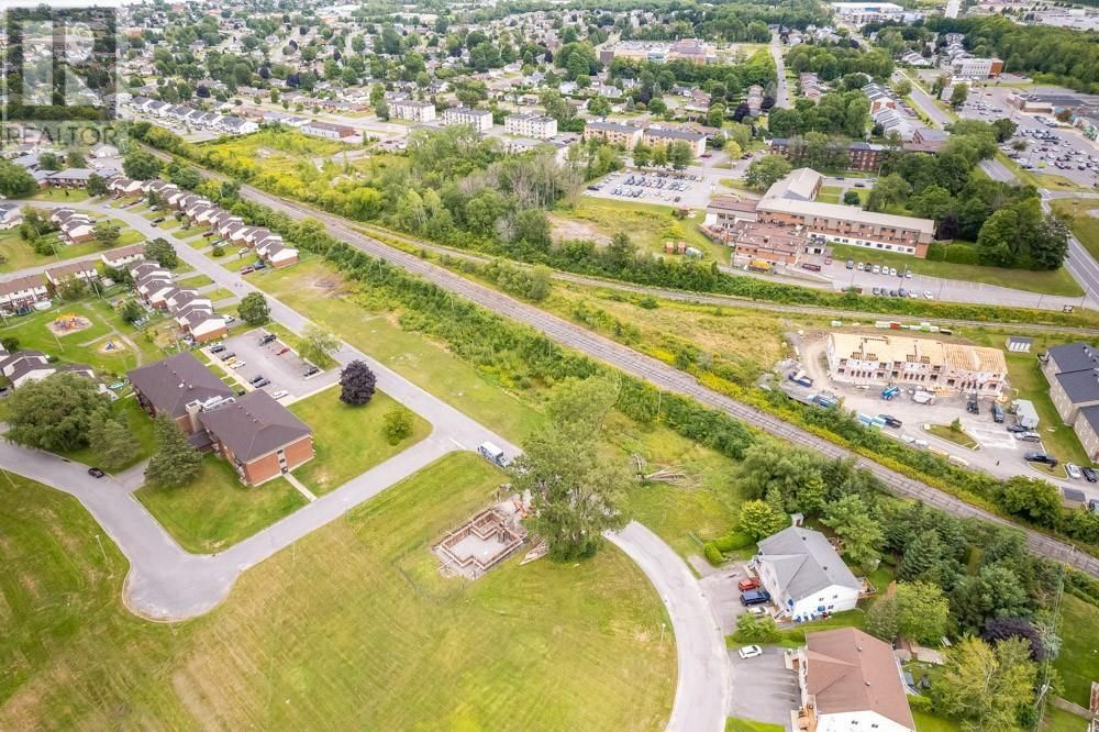 Main Photo: Lot 76 PORTELANCE AVENUE in Hawkesbury: Vacant Land for sale : MLS®# 1328702
