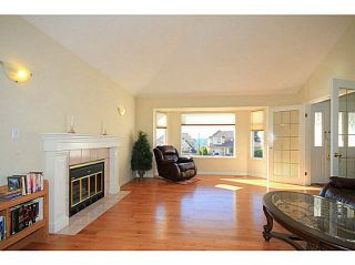 Photo 3: 2547 FUCHSIA PL in Coquitlam: Summitt View House for sale : MLS®# V1055858