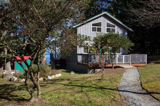 Photo 1: 654 Tumbo Channel Rd in SATURNA: GI Saturna Island House for sale (Gulf Islands)  : MLS®# 808569