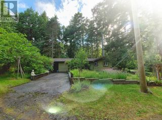 Main Photo: 451 Berry Point Rd in Gabriola Island: House for sale : MLS®# 916473