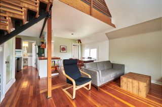 Photo 13: 2241 E PENDER Street in Vancouver: Hastings House for sale (Vancouver East)  : MLS®# R2169228