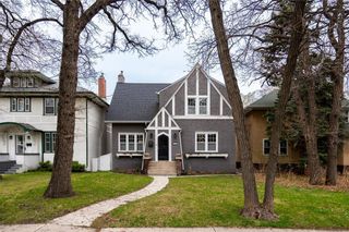 Photo 1: 296 Waverley Street in Winnipeg: House for sale : MLS®# 202311593