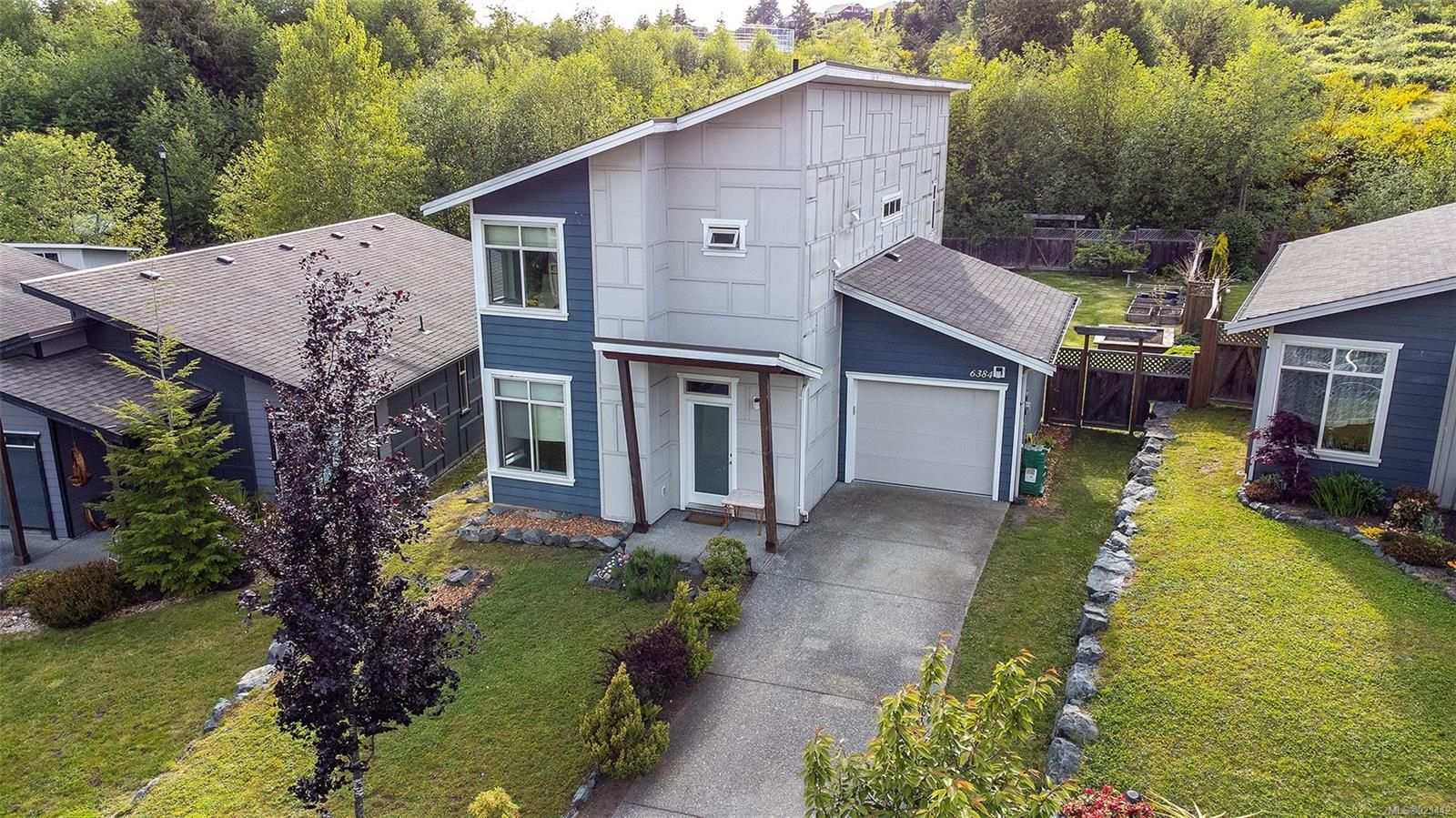 Main Photo: 6384 WILLOWPARK Way in Sooke: Sk Sunriver House for sale : MLS®# 923442