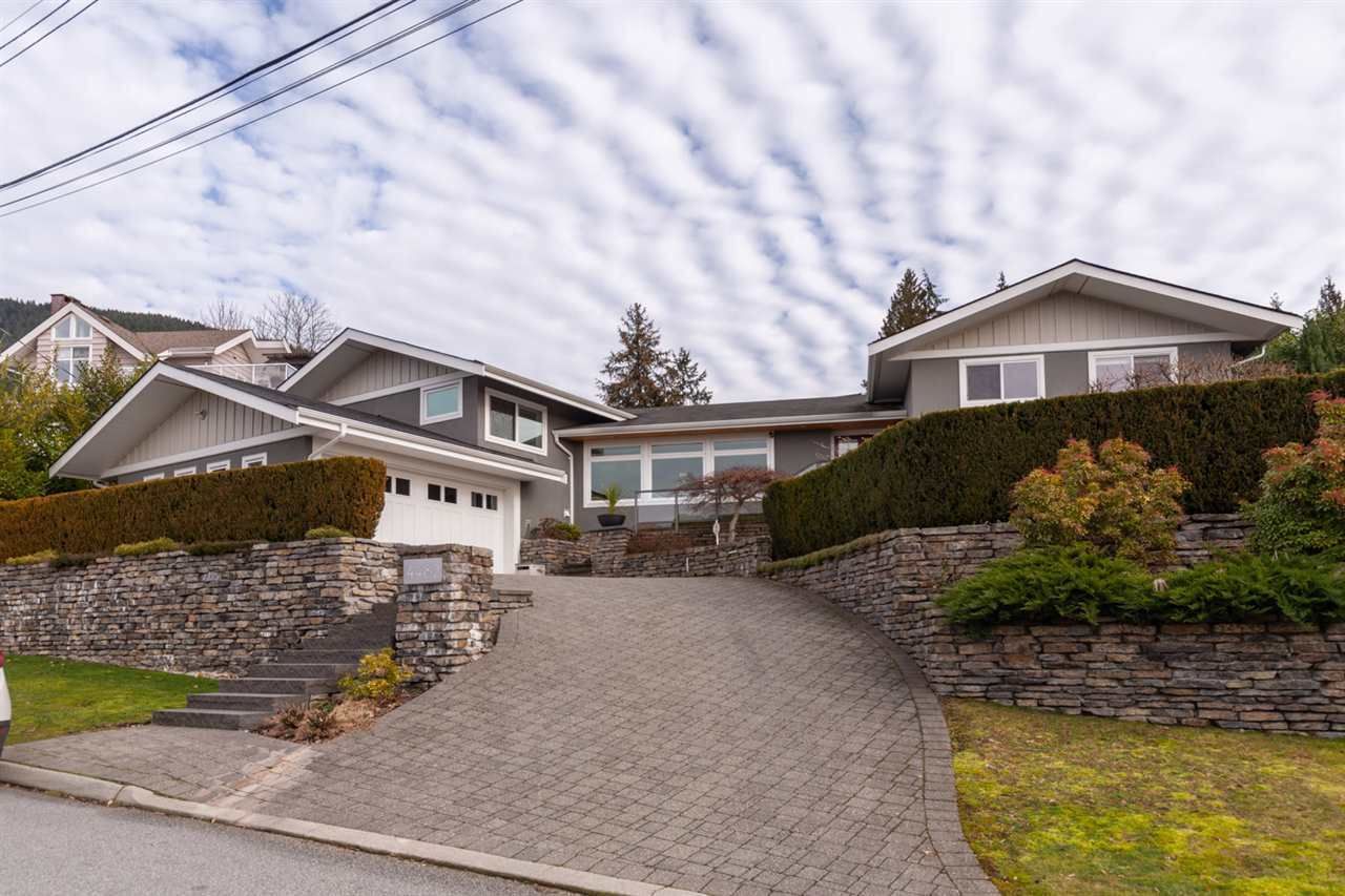 Main Photo: 4482 RUSKIN PLACE in North Vancouver: Forest Hills NV House for sale : MLS®# R2401876