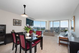 Photo 1: 2105 1201 MARINASIDE Crescent in Vancouver: Yaletown Condo for sale (Vancouver West)  : MLS®# R2884905
