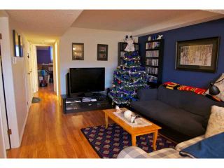 Photo 11: 5128 BOWNESS Road NW in CALGARY: Montgomery Residential Attached for sale (Calgary)  : MLS®# C3503205