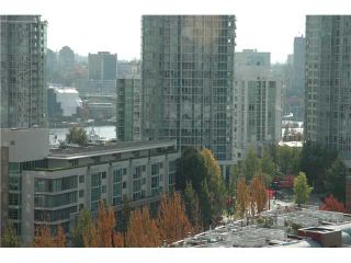 Photo 1: 1207 977 MAINLAND Street in Vancouver: Downtown VW Condo for sale in "YALETOWN PARK 3" (Vancouver West)  : MLS®# V855676
