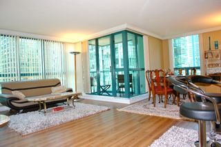 Photo 6: 1106 1238 MELVILLE Street in Vancouver: Coal Harbour Condo for sale in "POINT CLAIRE" (Vancouver West)  : MLS®# V1114886