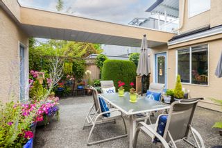 Photo 8: 2331 BELLEVUE Avenue in West Vancouver: Dundarave 1/2 Duplex for sale : MLS®# R2744849