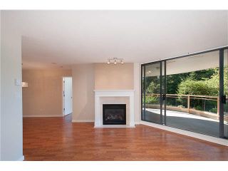 Photo 5: 207 4425 HALIFAX Street in Burnaby: Brentwood Park Condo for sale in "POLARIS" (Burnaby North)  : MLS®# V1078768