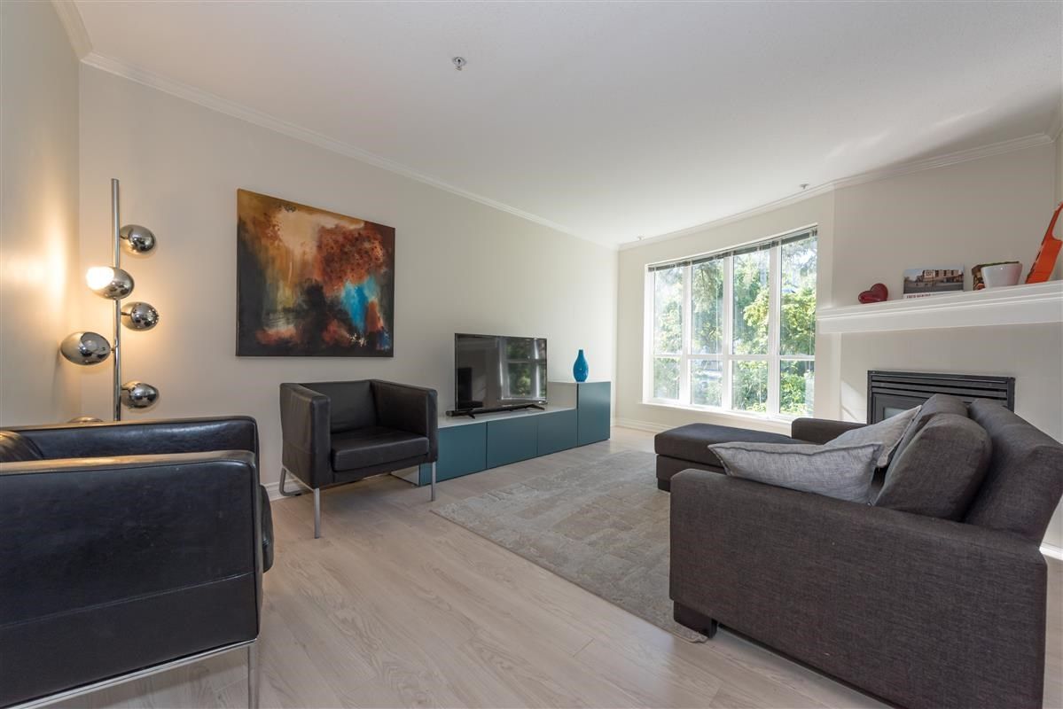 Main Photo: 201 1617 GRANT Street in Vancouver: Grandview VE Condo for sale in "Evergreen Place" (Vancouver East)  : MLS®# R2204160