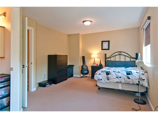 Photo 14: Photos: 36305 ATWOOD Crescent in Abbotsford: Abbotsford East House for sale : MLS®# F1448110