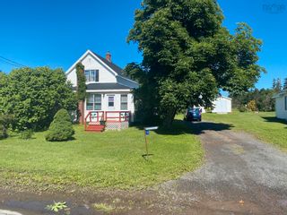 Photo 3: 219 New Row in Thorburn: 108-Rural Pictou County Residential for sale (Northern Region)  : MLS®# 202216387