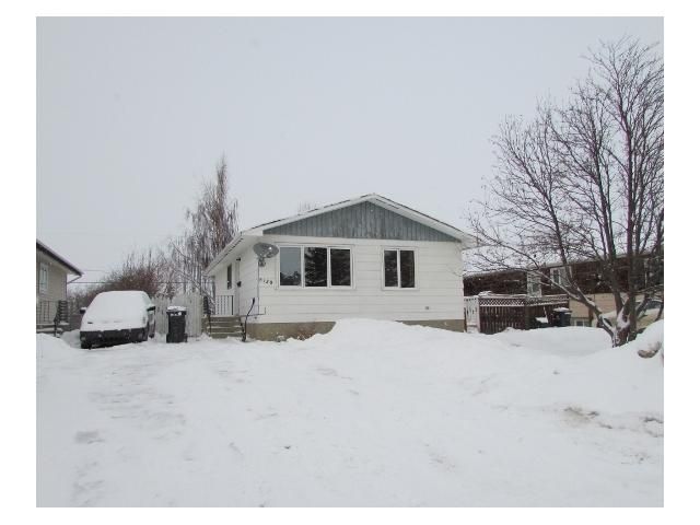 Main Photo: 8120 98TH Avenue in Fort St. John: Fort St. John - City SE House for sale in "NORTH AENNOFIELD" (Fort St. John (Zone 60))  : MLS®# N241973