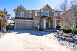 Photo 1: 30 Maltby Court in Brampton: Vales of Castlemore House (2-Storey) for sale : MLS®# W8251834